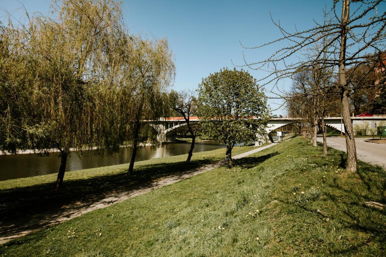 River Side Nr 15 Apartment *