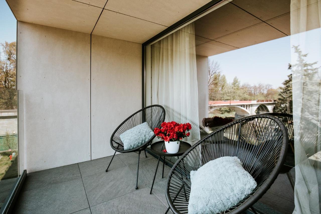 River Side Nr 15 Apartment *